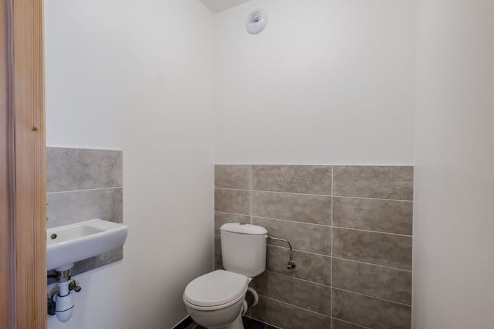 Image No.15-2 Bed Apartment for sale