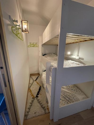 Image No.9-2 Bed Property for sale