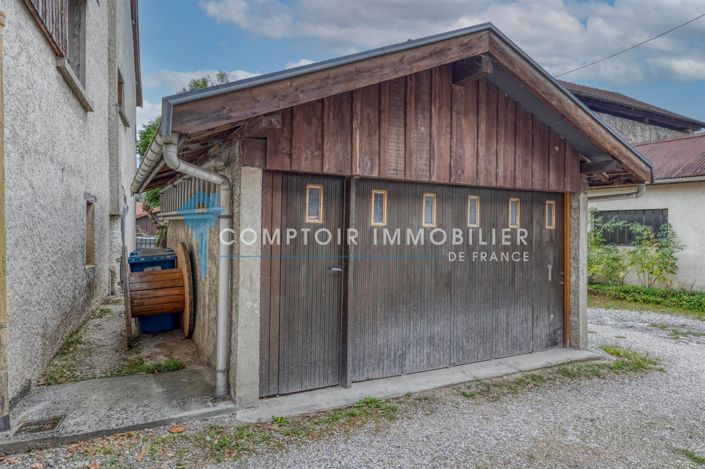 Image No.18-4 Bed House for sale