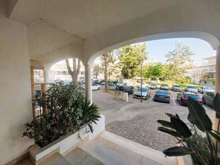 Image No.30-2 Bed Apartment for sale