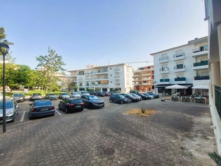 Image No.33-2 Bed Apartment for sale