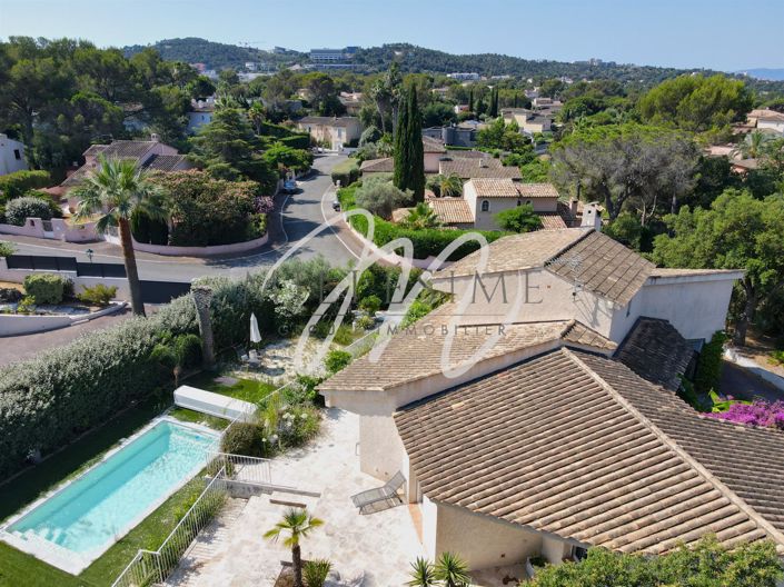 Image No.14-4 Bed House for sale