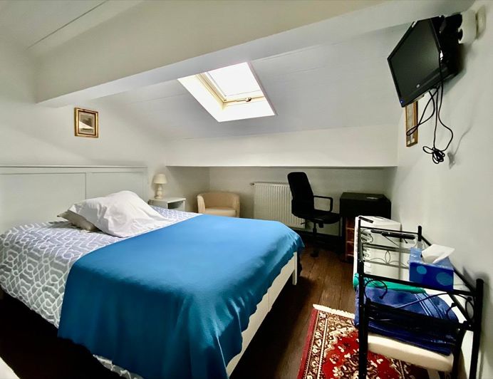 Image No.5-4 Bed House for sale