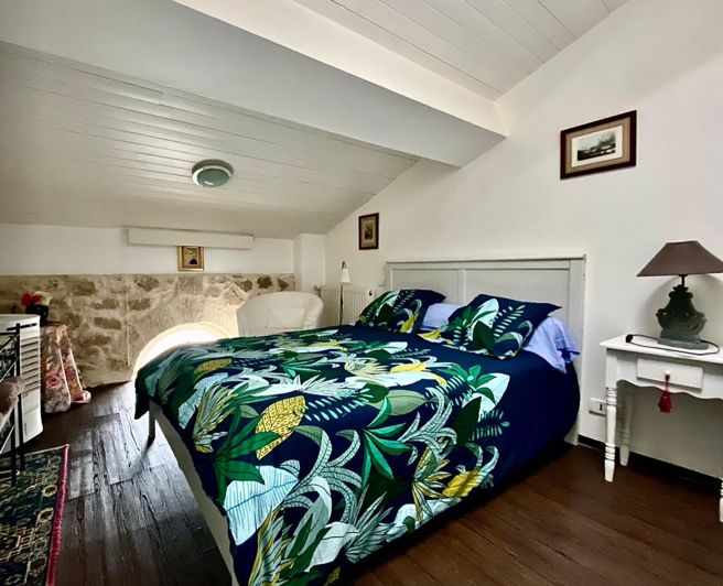 Image No.7-4 Bed House for sale