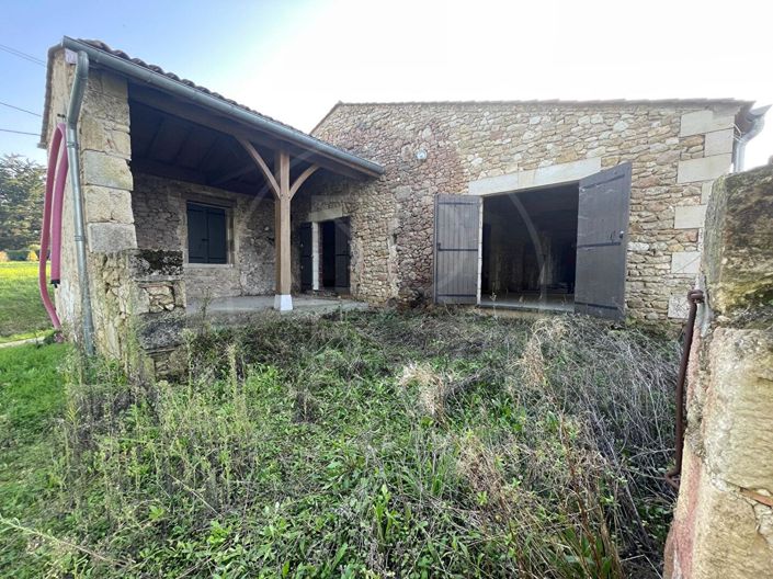 Image No.10-3 Bed House for sale