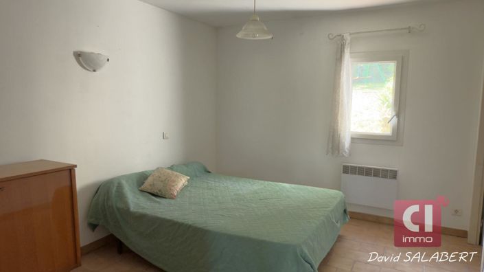 Image No.12-4 Bed House for sale