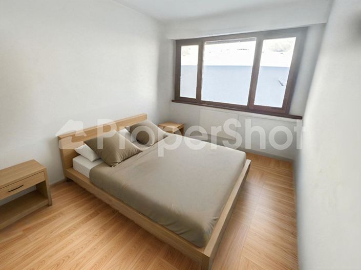 Image No.10-1 Bed Apartment for sale