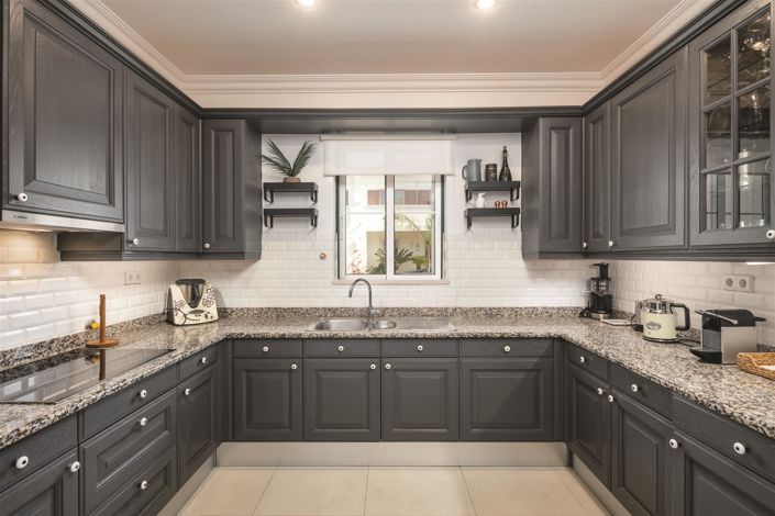 Image No.26-3 Bed House for sale