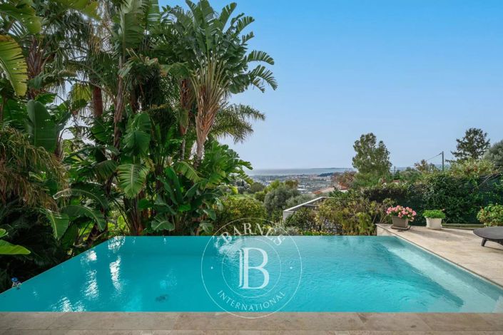 Image No.3-4 Bed House for sale