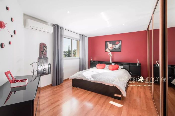 Image No.11-Maison de 4 chambres à vendre à Mougins