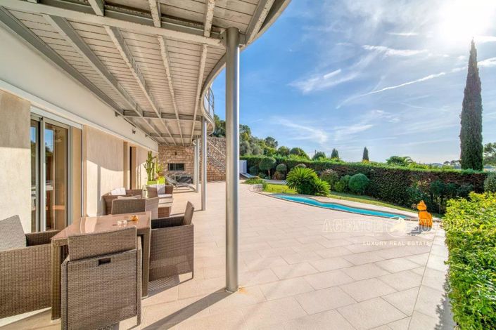 Image No.2-Maison de 4 chambres à vendre à Mougins