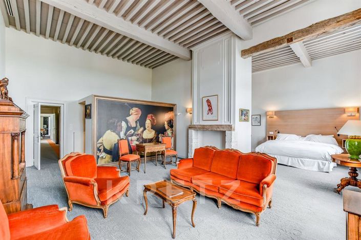 Image No.11-House for sale