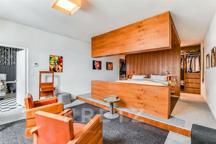 Image No.14-House for sale