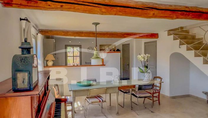 Image No.7-4 Bed House for sale