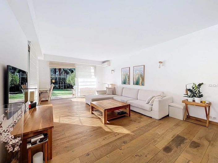 Image No.5-Apartment for sale