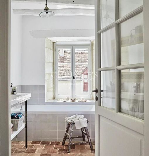 Image No.9-4 Bed House for sale