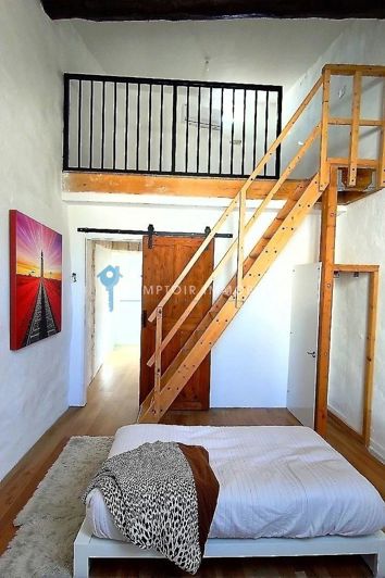 Image No.10-4 Bed House for sale