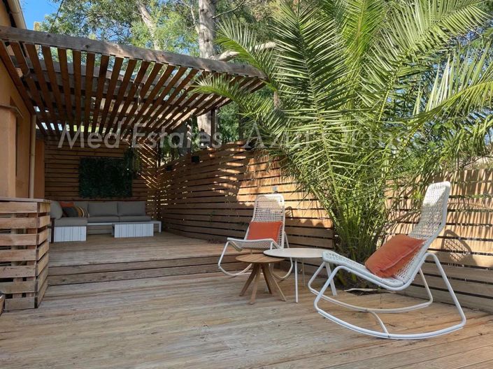 Image No.17-2 Bed Apartment for sale