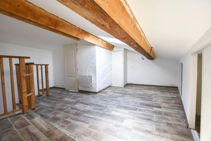 Image No.4-House for sale