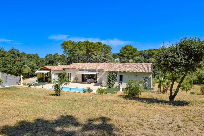 Image No.15-3 Bed House for sale