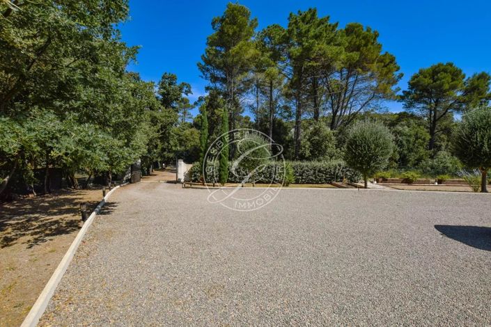 Image No.23-3 Bed House for sale