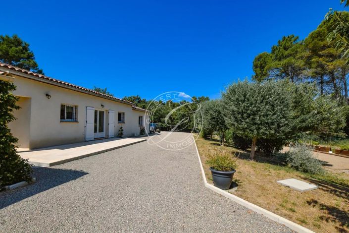 Image No.28-3 Bed House for sale