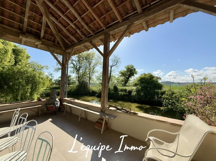 Image No.20-4 Bed House for sale