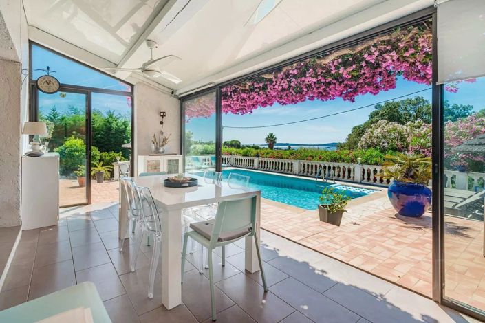 Image No.4-4 Bed House for sale