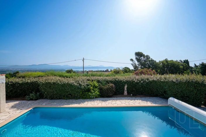 Image No.4-Maison de 3 chambres à vendre à Var