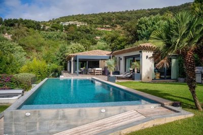 5 Bed House for sale