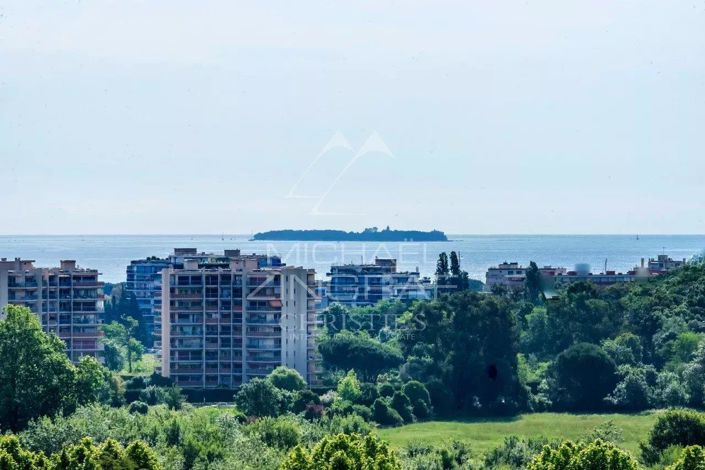 Image No.2-Maison de 6 chambres à vendre à Mandelieu-la-Napoule