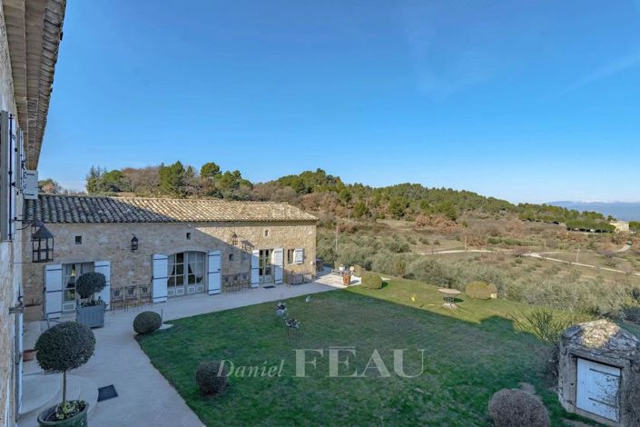 Image No.5-6 Bed House for sale