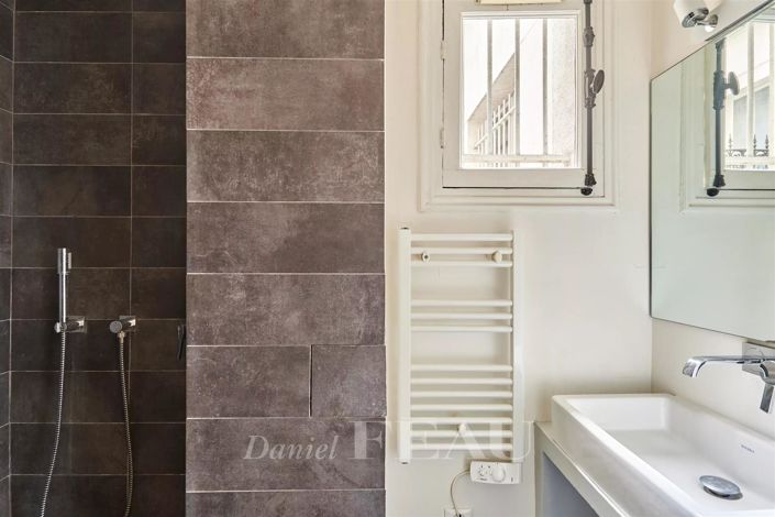 Image No.15-Appartement de 3 chambres à vendre à Paris