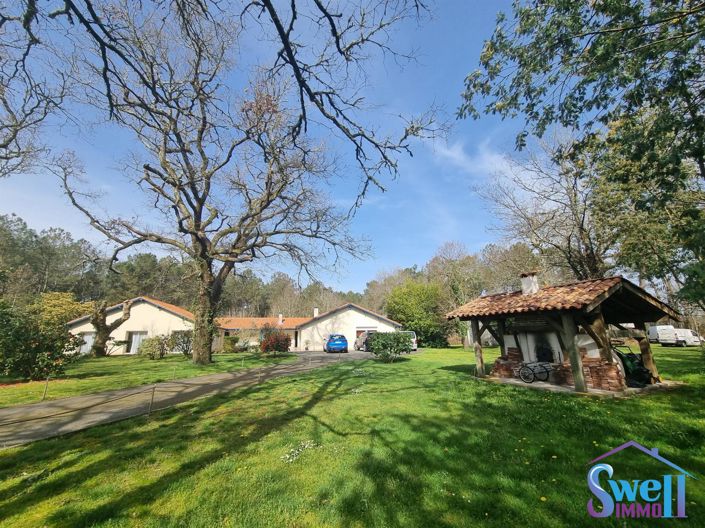 Image No.7-8 Bed House for sale