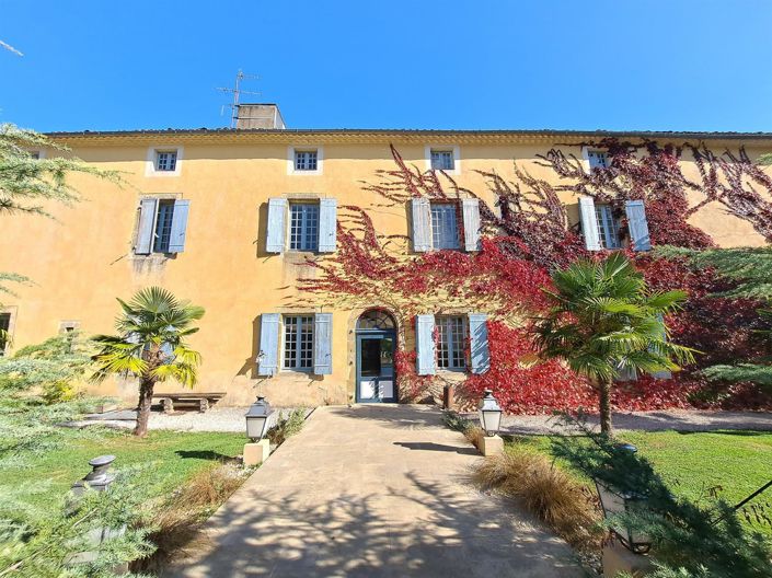 Image No.29-26 Bed Property for sale