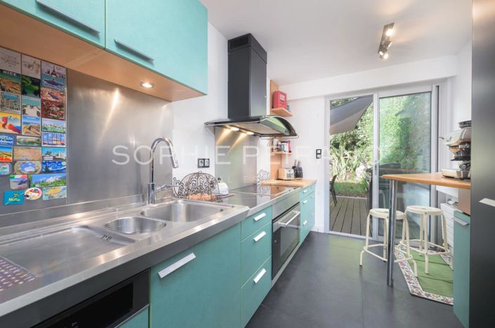 Image No.5-3 Bed House for sale