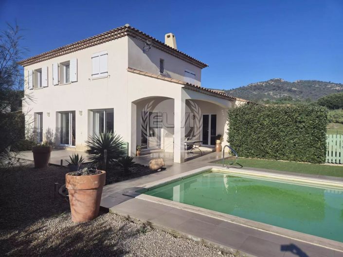 Image No.20-3 Bed House for sale