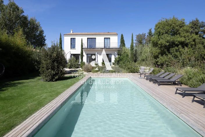 Image No.11-3 Bed House for sale