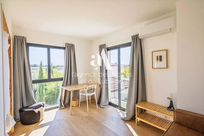 Image No.15-3 Bed House for sale