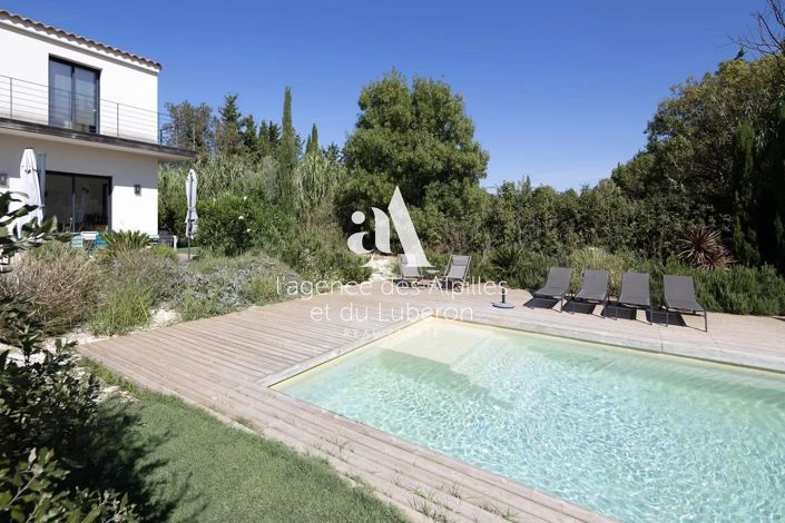 Image No.19-3 Bed House for sale