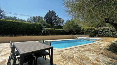 5 Bed House for sale