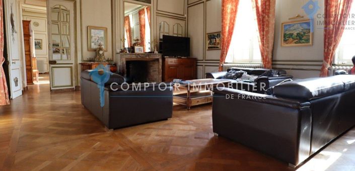 Image No.4-20 Bed Property for sale