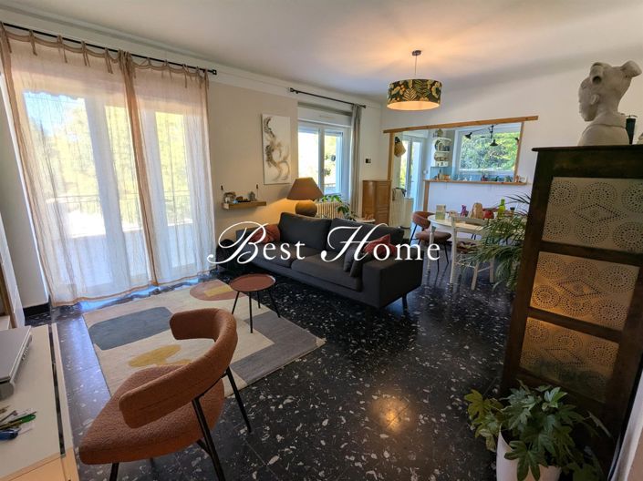 Image No.2-Maison de 4 chambres à vendre à Nîmes