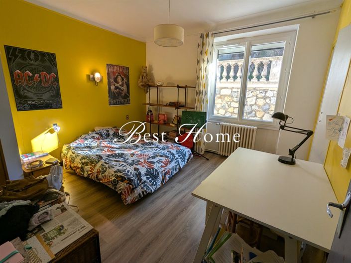 Image No.4-Maison de 4 chambres à vendre à Nîmes