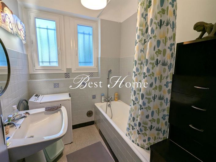 Image No.9-Maison de 4 chambres à vendre à Nîmes