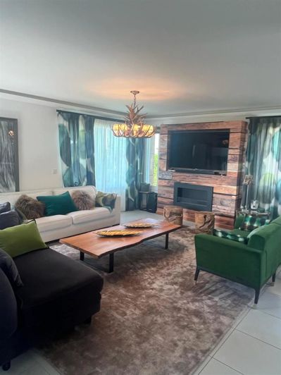 Image No.4-3 Bed House for sale