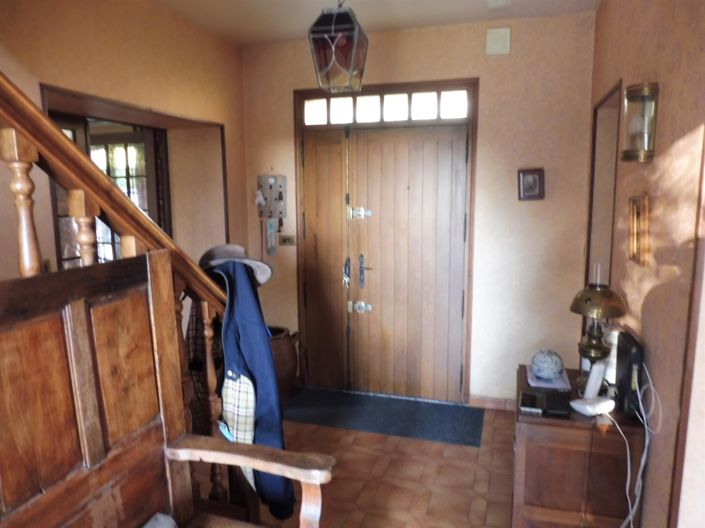 Image No.16-5 Bed House for sale