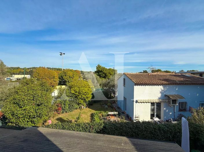 Image No.2-1 Bed House for sale