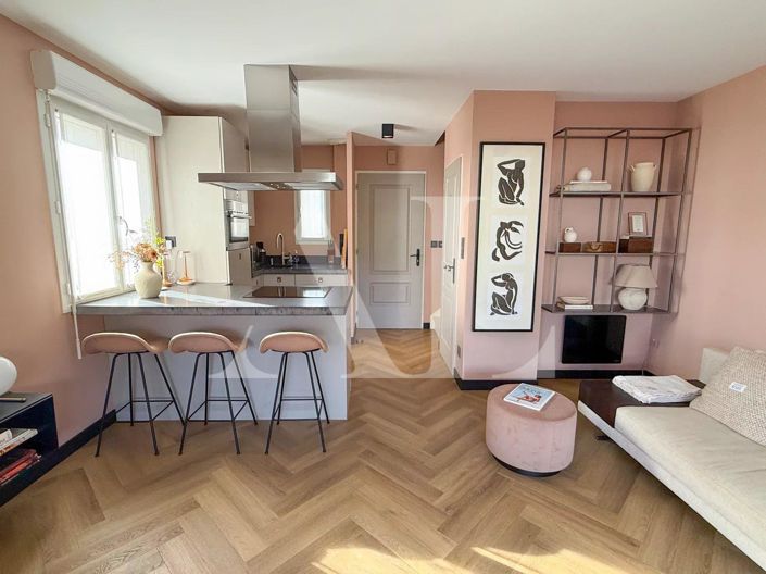 Image No.4-1 Bed House for sale