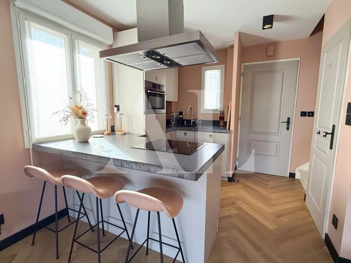 Image No.4-1 Bed House for sale